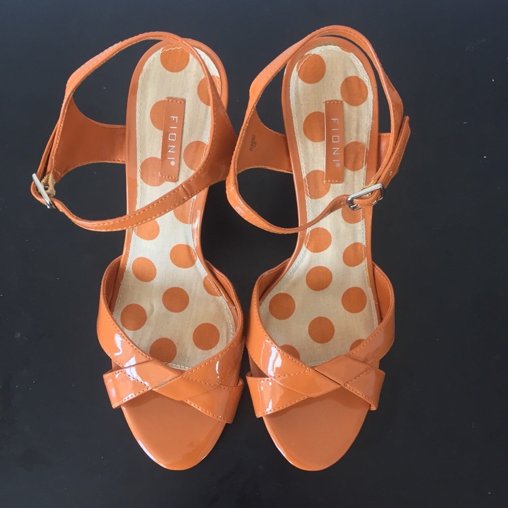 Fioni Wedges